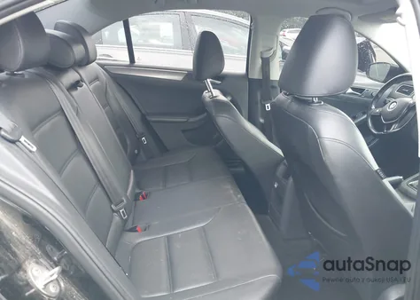 2015 Volkswagen Jetta 2.0L Tdi Se z USA, uszkodzony, nr VIN 3VWLA7AJ4FM307720